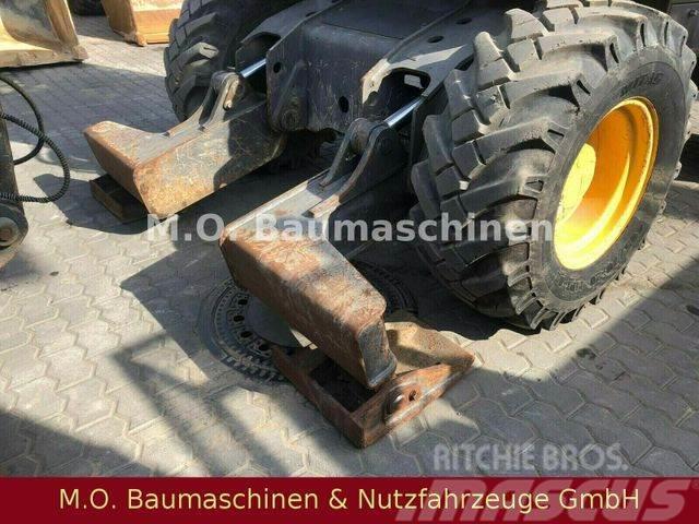 Mecalac 12 MXT / Schaufel / Gabel / 2x Tieflöffel Pelle sur pneus