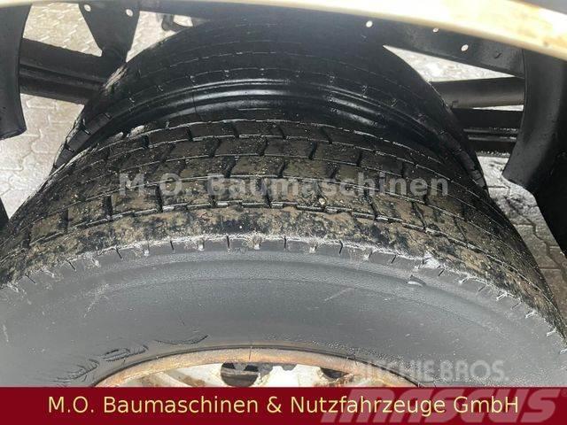 Mercedes-Benz 817 K / Absetzkipper / 7,49 t / Euro 2 / Chariots à câble démontable