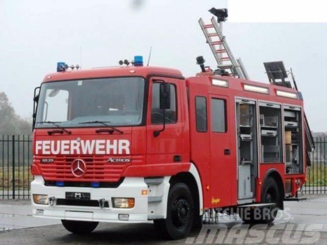 Mercedes-Benz ACTROS 1835 Feuerwehr 2080 L Fire Unit !! Autre camion