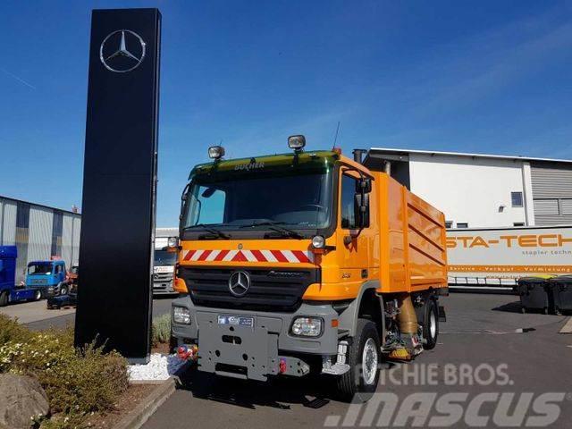 Mercedes-Benz Actros 2032 A 4x4 Bucher STKF 9500 Airport Camion balayeur