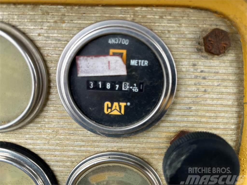 CAT 627B Scraper