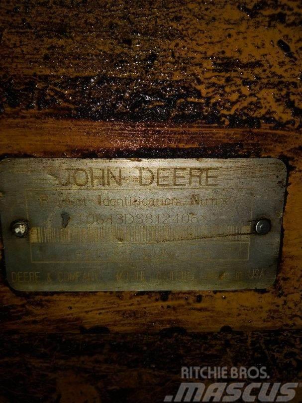 John Deere 643D Abatteuse groupeuse