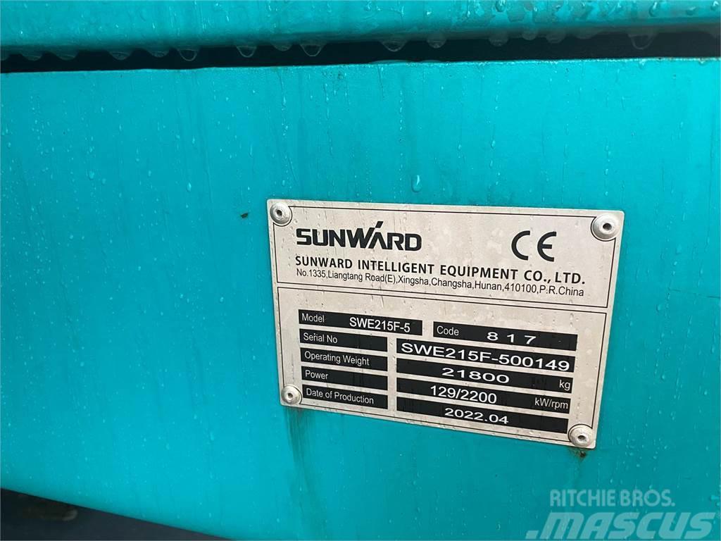 Sunward SWE215F Pelle sur chenilles