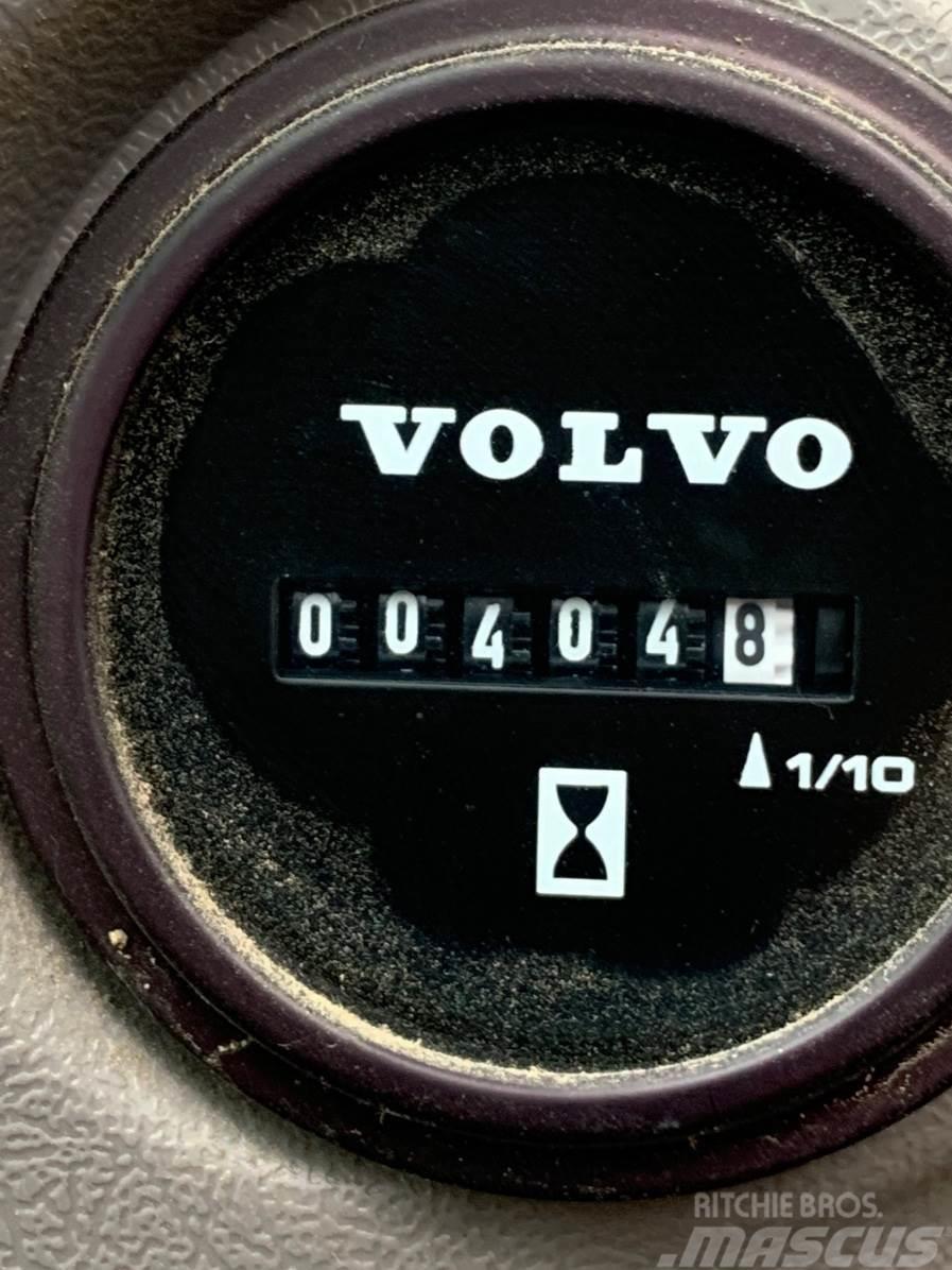 Volvo EC250EL Pelle sur chenilles