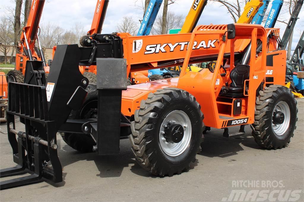 SkyTrak JLG Industries, Inc. 10054 Chariot télescopique