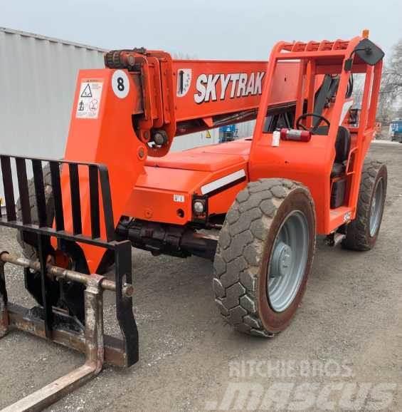 SkyTrak JLG Industries, Inc. 8042 Chariot télescopique