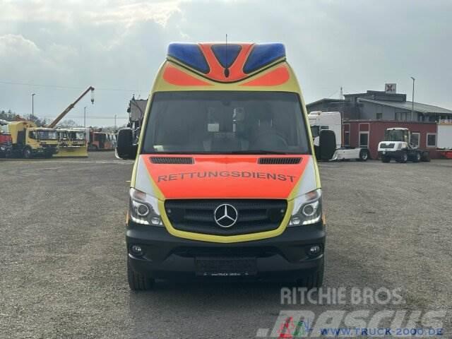 Mercedes-Benz Sprinter 416 RTW Ambulance Delfis Rettung Autom. Autre camion