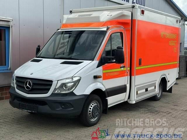 Mercedes-Benz Sprinter 519 CDI RTW Rettung Krankenwagen 124TKM Autre camion