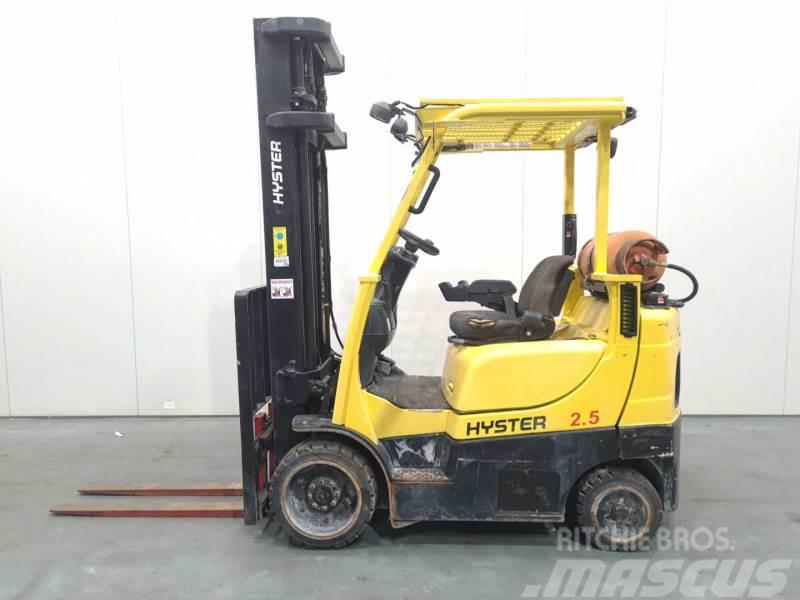 Hyster S2.5FT Chariots GPL