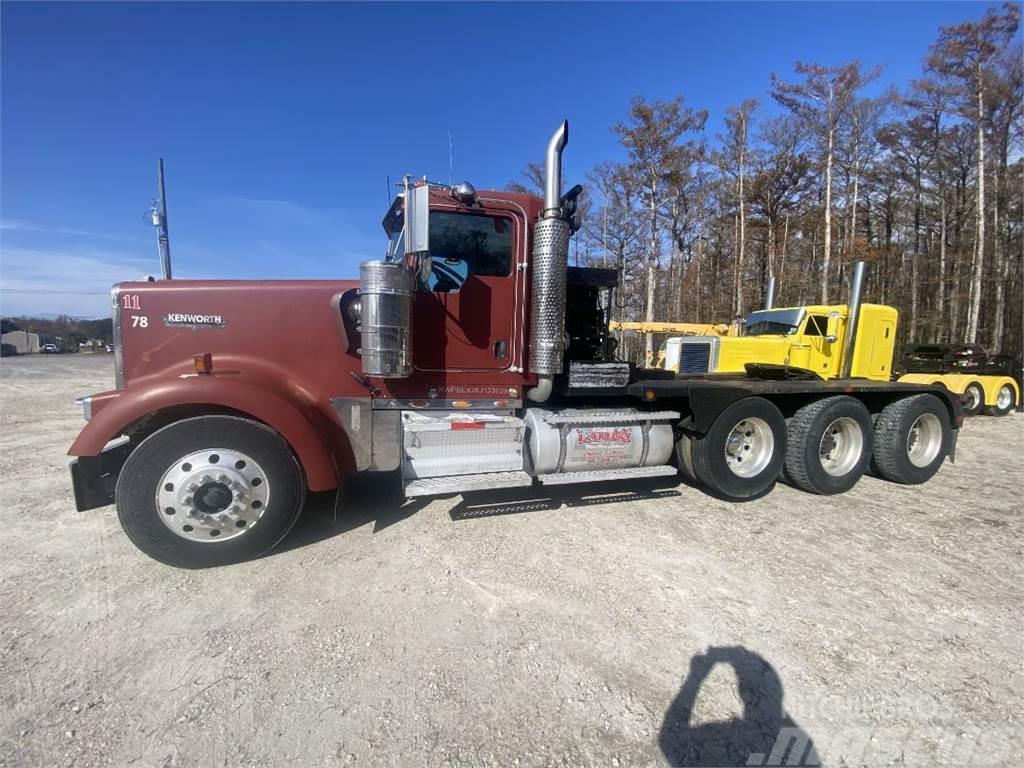 Kenworth W900L Camion treuil
