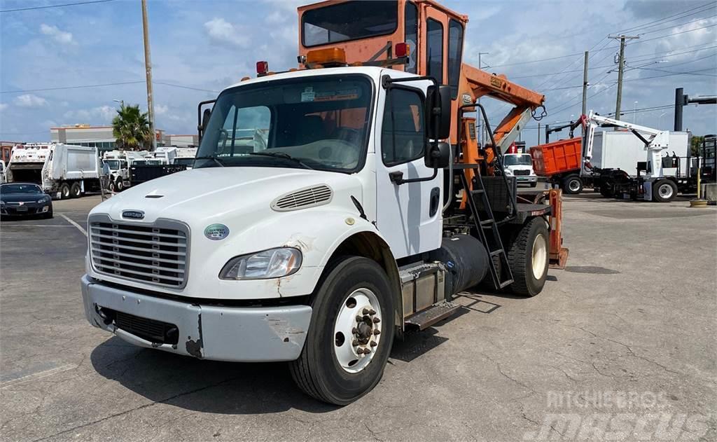 Freightliner M2 Grappin