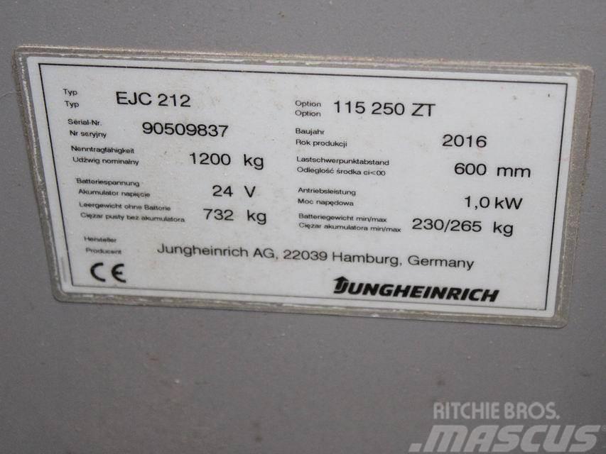 Jungheinrich EJC 212 115-57 250ZT Gerbeur accompagnant