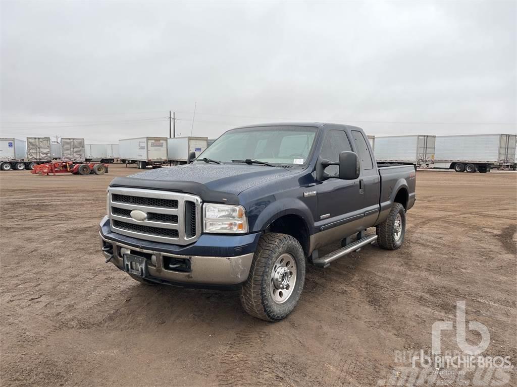 Ford F-250 Utilitaire benne