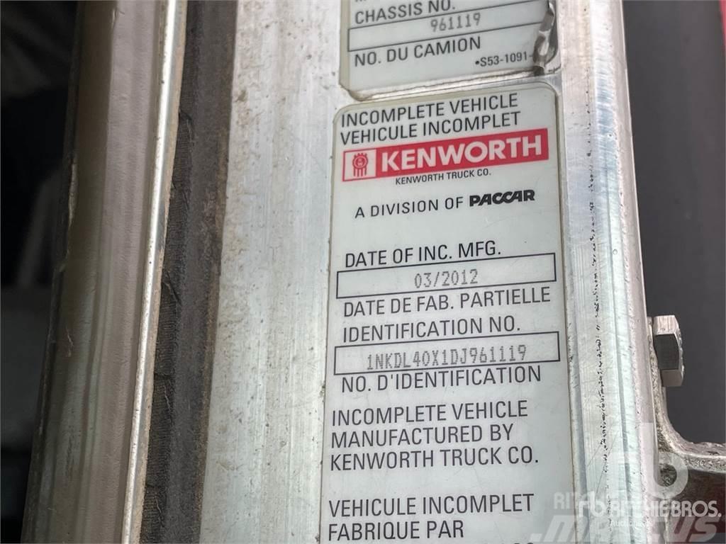 Kenworth T800 Beavertail Flatbed / winch trucks