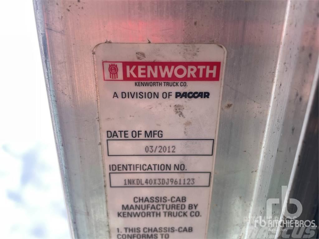 Kenworth T800 Beavertail Flatbed / winch trucks