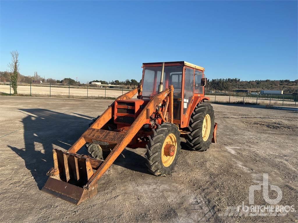 Renault 651-4 Tracteur