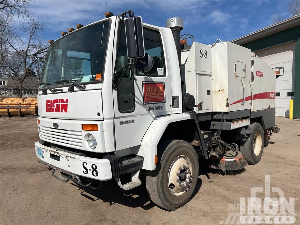 Sterling SC8000 Camion balayeur
