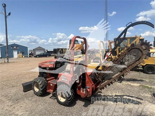 Ditch Witch RT45 Trancheuse