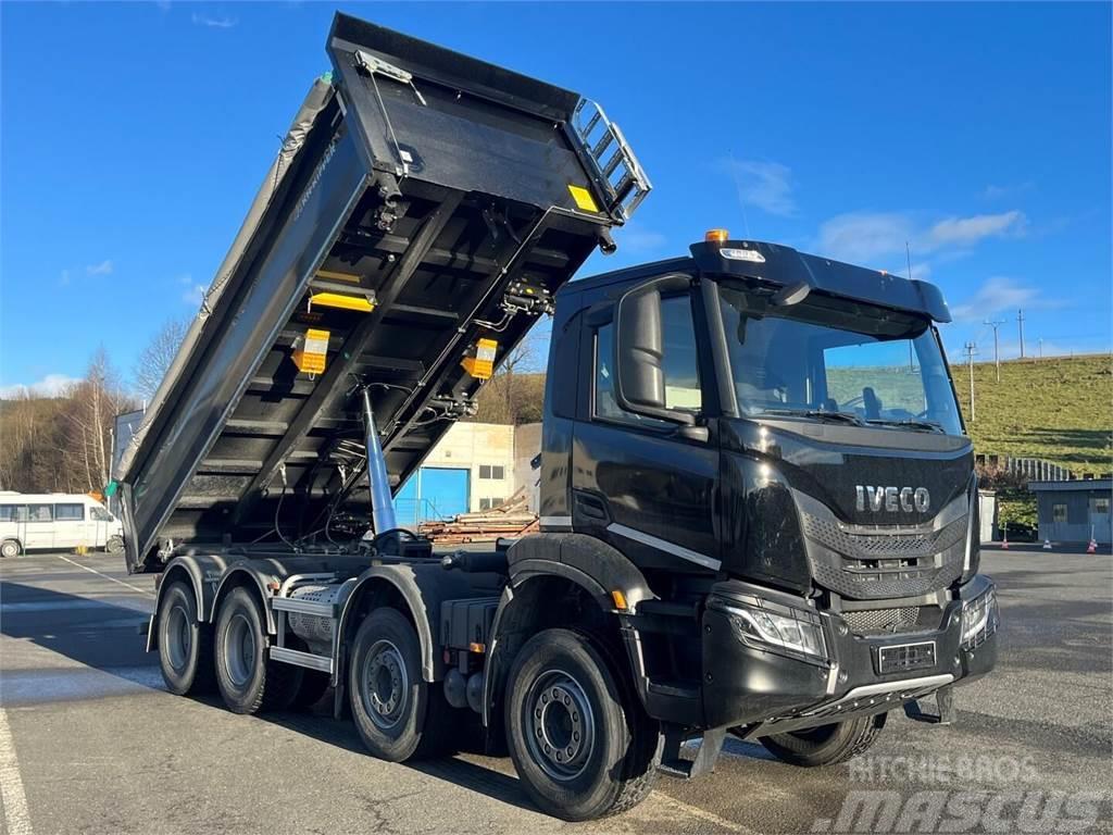 Iveco T-WAY Camion benne