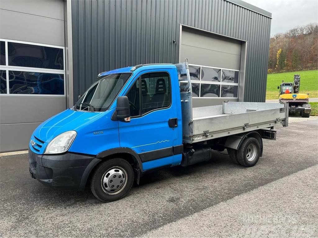 Iveco Daily 35C15 3 old billencs Camion benne