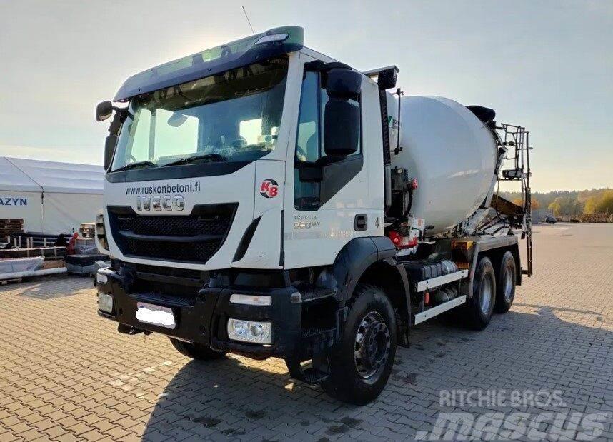 Iveco Trakker 360 Camion malaxeur