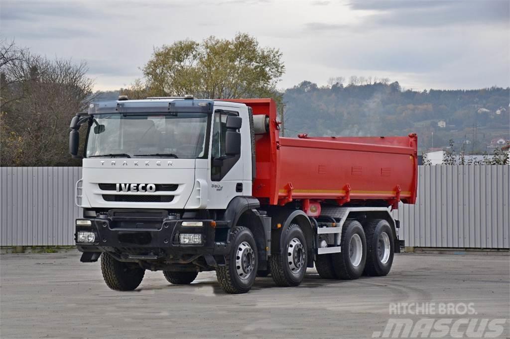 Iveco Trakker 360 Camion benne