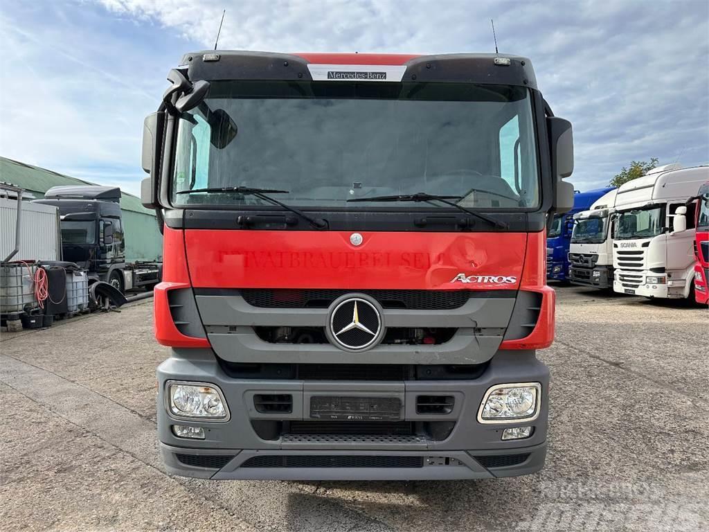 Mercedes-Benz Actros 2541 6x2 Beverage Truck Camion Fourgon