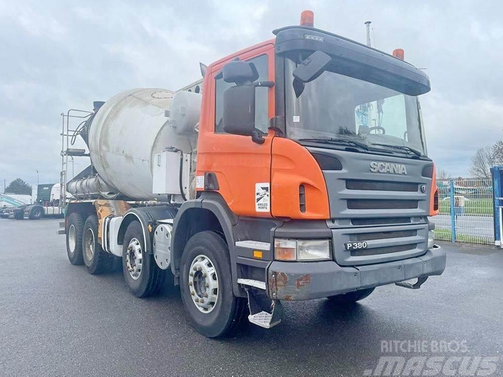 Scania P 380 Camion malaxeur