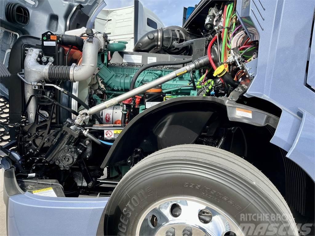 Volvo VNL64T760 Tracteur routier