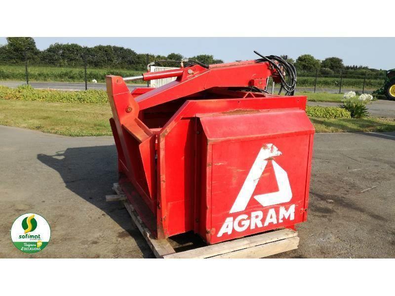 Agram JETDISTRI2000 Dérouleuse, pailleuse