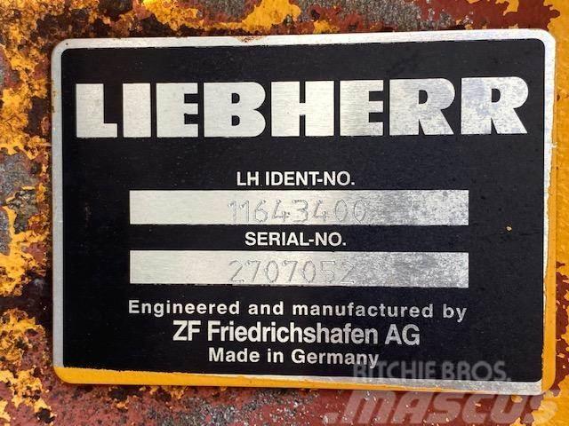 Liebherr L 566 PARTS NR 11643400 Essieux