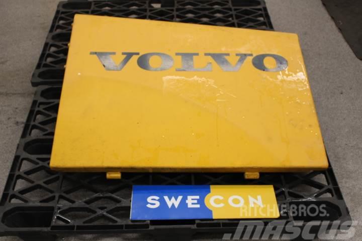 Volvo L180E Sidoluckor Châssis et suspension