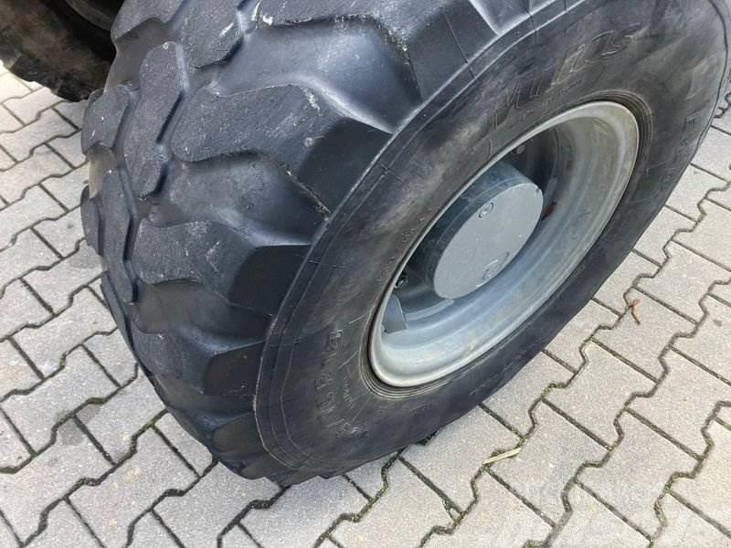 Liebherr L506 Chargeuse sur pneus