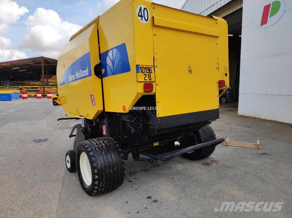 New Holland BR 7060 A Presse à balle ronde