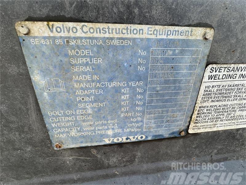 Volvo SKOVL 280cm Chargeuse sur pneus