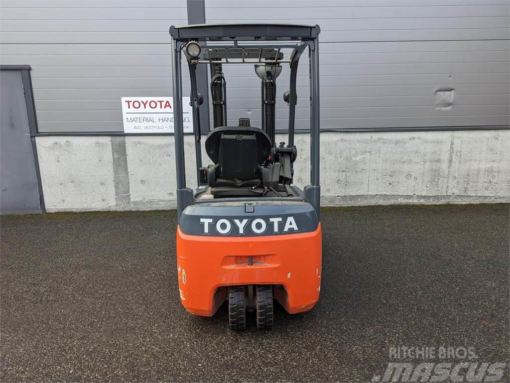 Toyota 8FBEK16T Chariots élévateurs électriques