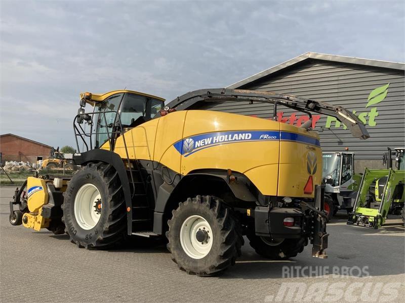 New Holland FR 600 Ensileuse automotrice