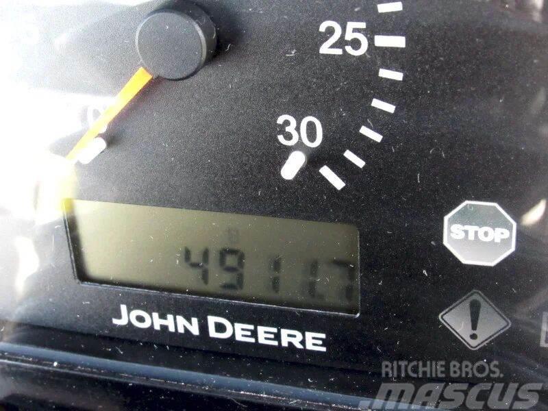 John Deere 6130 D Tracteur
