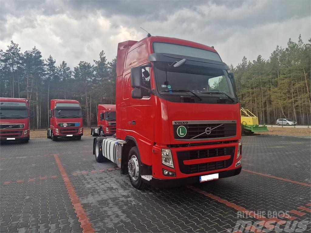 Volvo FH13 Globetrotter XL STANDARD MANUAL 420 EURO 5 20 Tracteur routier