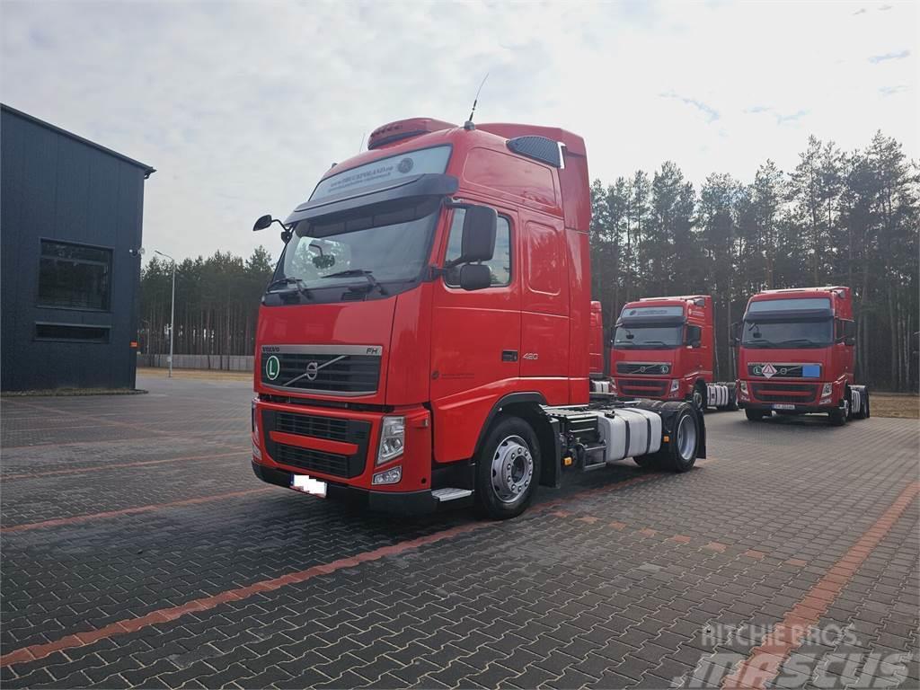 Volvo FH13 XXL NEW TIRES MANUAL 420 EURO 5 2011 Tracteur routier