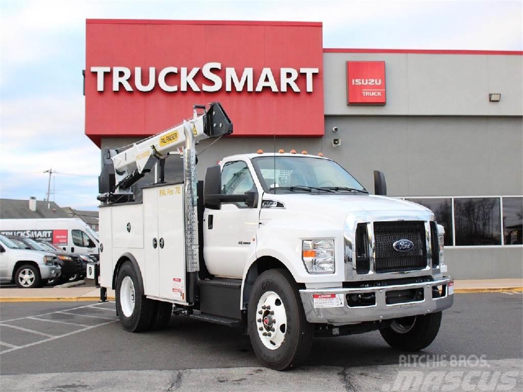 Ford F750 Camions et véhicules municipaux