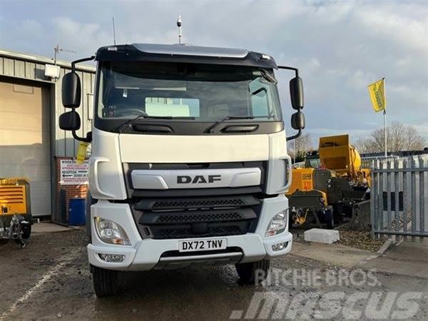 DAF / McPHEE 8/9m3 Camion malaxeur