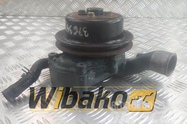 Kubota Water pump Kubota V3300 Autres accessoires
