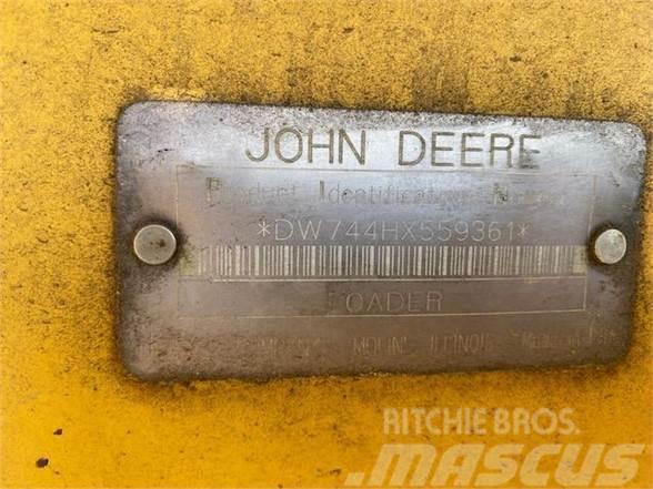 John Deere 744H Chargeuse sur pneus