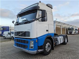 Volvo FH12-460 4x2 Globetrotter Euro3 - Manual Gearbox -