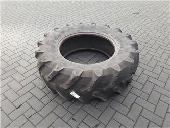 Pirelli 420/70R28-Tire/Reifen/Band