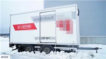 Dapa E18 trailer w/ fridge/freezer unit