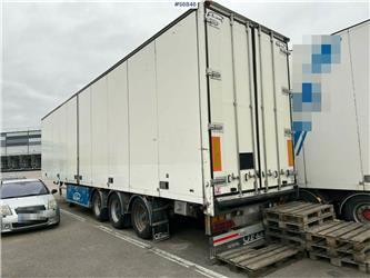 Ekeri L-3 Refrigerated trailer with opening side