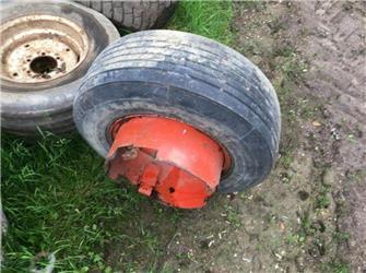  Implement tyres 10.50 R 16 £70
