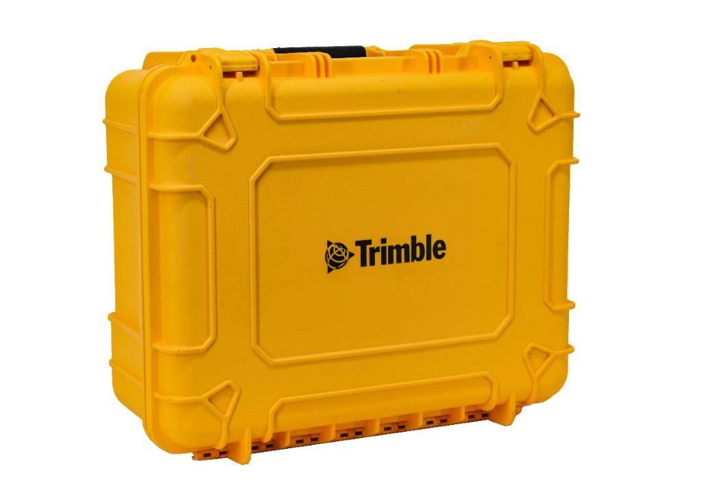Trimble Single R8 Model S 410-470 MHz GPS Base Station Kit Autres accessoires